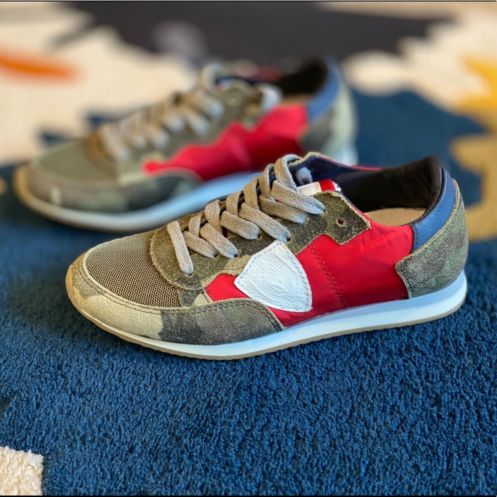 Tropez Bassa Sneaker by Phillipe Model Paris